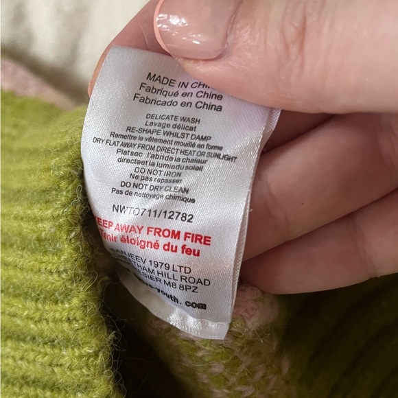 New Native Youth Checkerboard Oversized Green Pink Knit Turtleneck Sweater XS - Picture 12 of 13